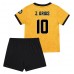 Maillot de foot Wolves Jhon Arias #10 Domicile vêtements enfant 2025-26 Manches Courtes (+ pantalon court)